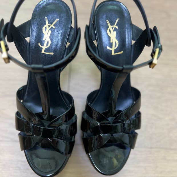 생로랑 트리뷰트 샌들 블랙 페이턴트 37