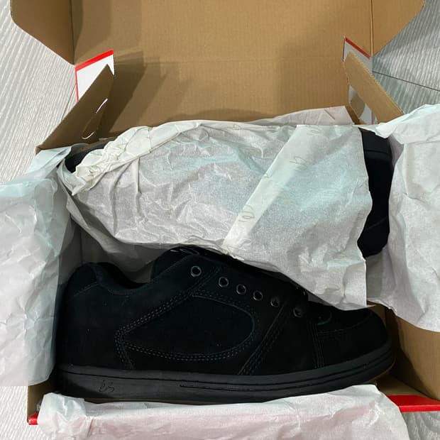 Es accel og 블랙 255