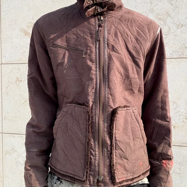 “Edwin” Y2K Brown Neck 2Buckle Brown Mus