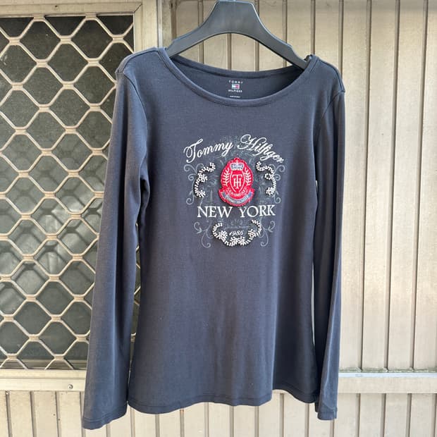 TOMMYHILFIGER biz embroidered longsleeve