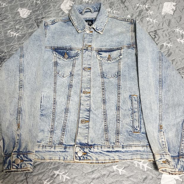 자라 빈티지워싱 데님자켓 연청 (S)