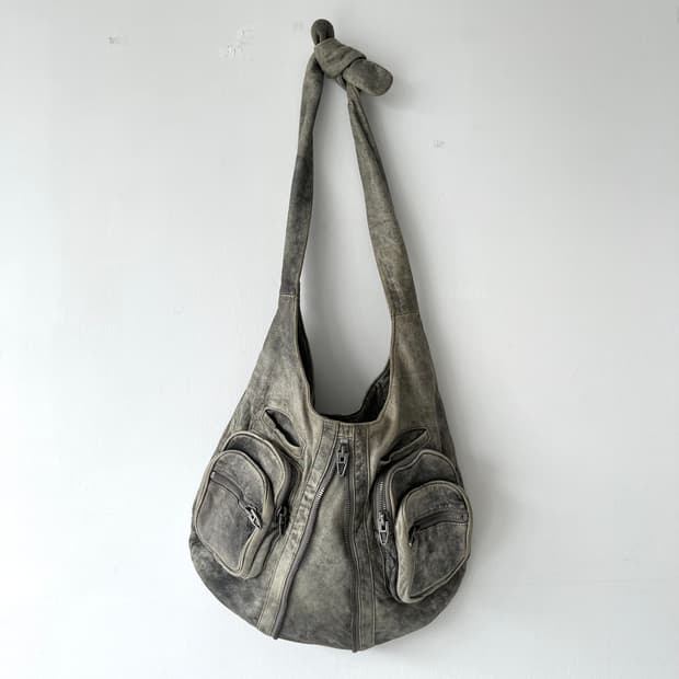 알렉산더왕 도나 호보백 애쉬스톤그레이