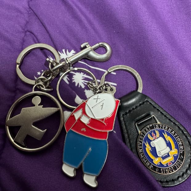 폴라스케이트 스투시 디네댓 키링