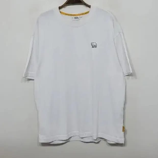 (XL) 내셔널지오그래픽 반팔티 화이트 북극곰 로고 티셔츠 