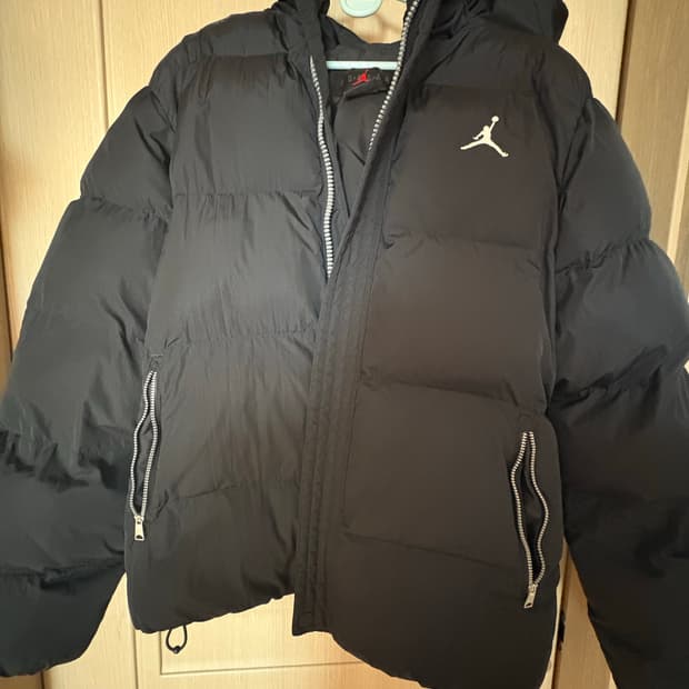 조던 에센셜 퍼퍼 자켓 블랙 세일 - 아시아