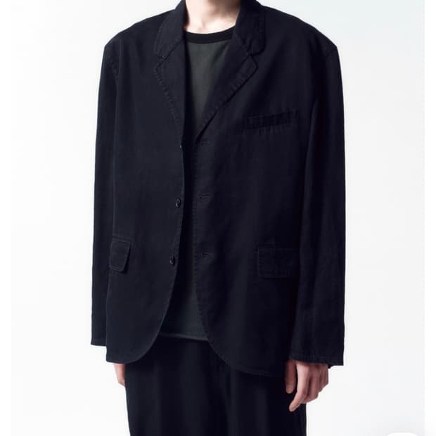 인사일런스 블레이저 구해요