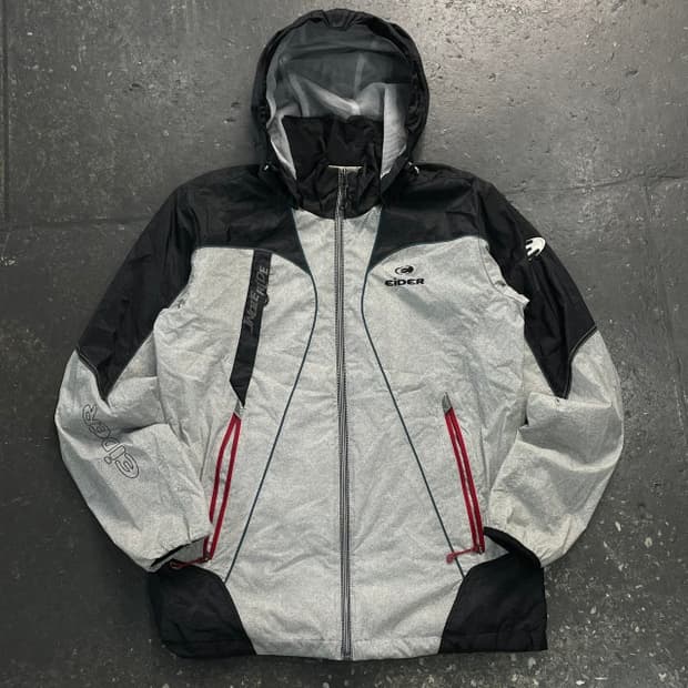 100 아이더 바람막이