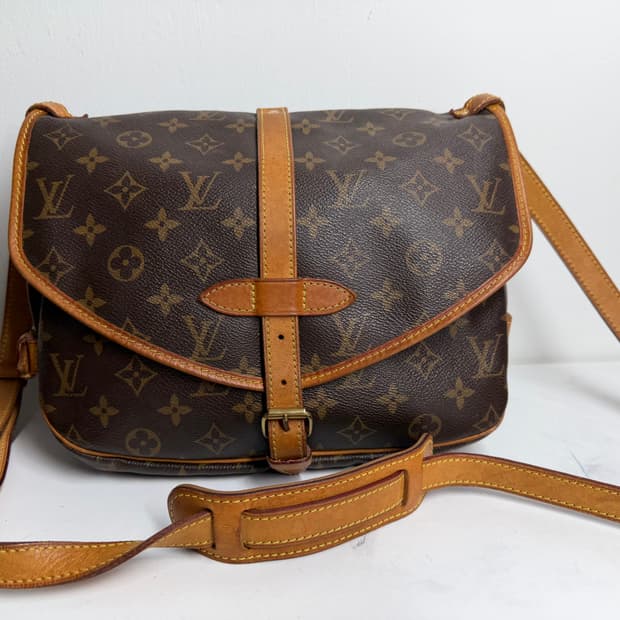 [정품] 루이비통 소뮤르 PM 크로스백