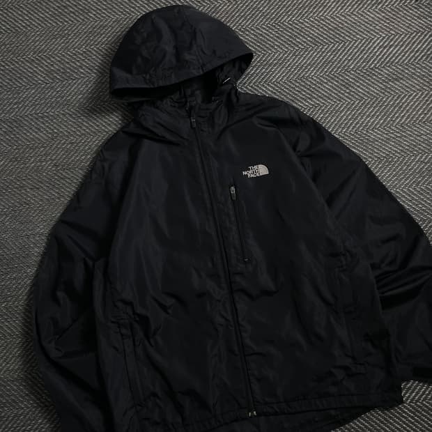 노스페이스 테크웨어 마운틴 나일론 메탈 바람막이 y 4331