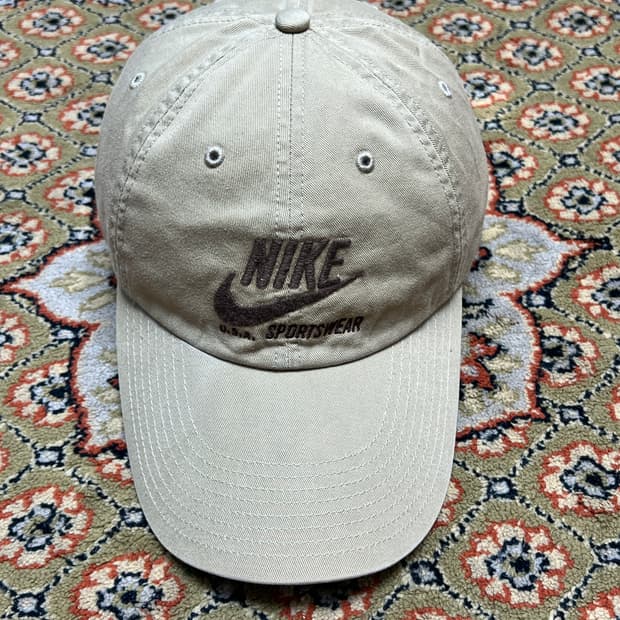 [OS] 나이키 USA 올드스쿨 볼캡 베이지