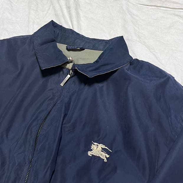 M 버버리 빅로고 크롭 자켓