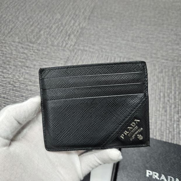 [특가][정품] 프라다 사피아노 카드지갑