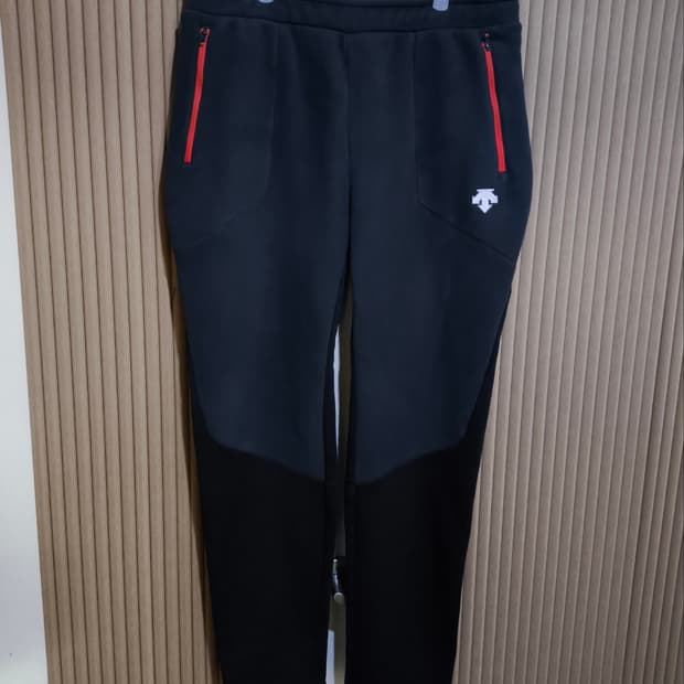 40사이즈 데상트 트레이닝 기모 플리스바지