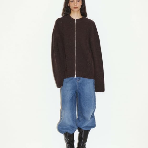 폴리수엠 케이블 니트 가디건