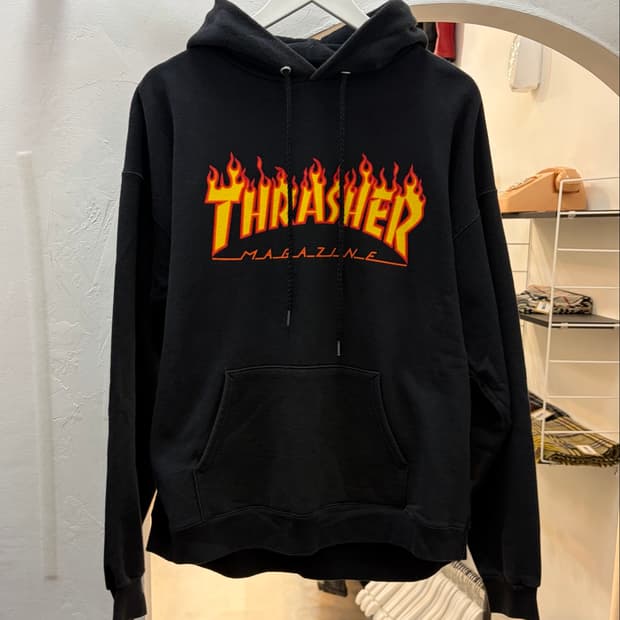 트레셔 불꽃 블랙 후드티