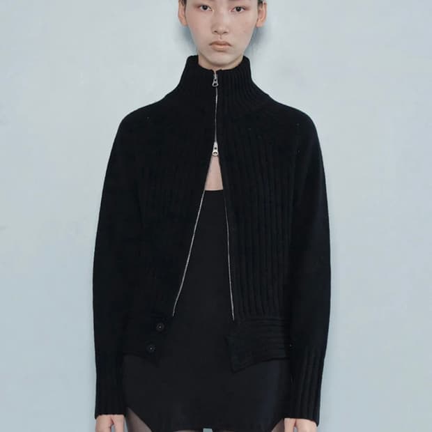 세릭 헴 버튼 니트 집업 블랙