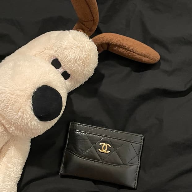 샤넬 카드지갑 금장로고