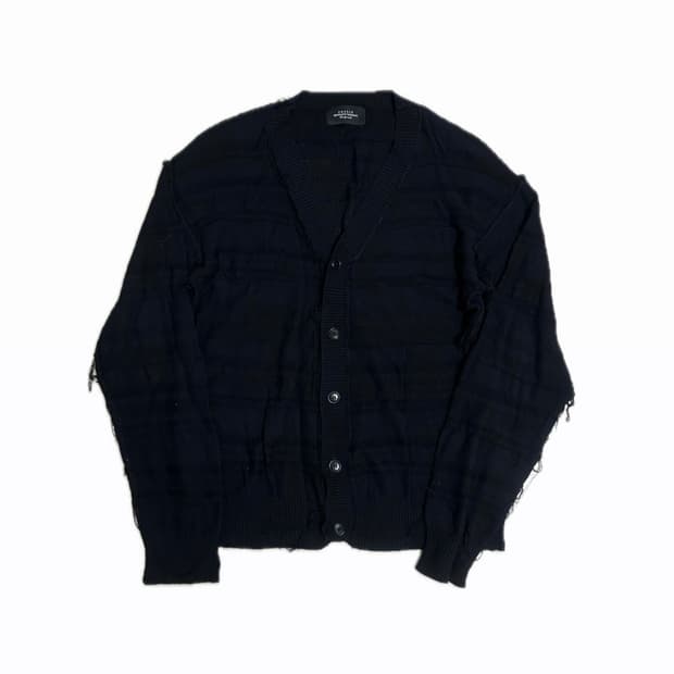 UNUSED 언유즈드 데미지 스트라이프 가디건