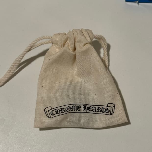 크롬하츠 실리크롬 블랙글리터