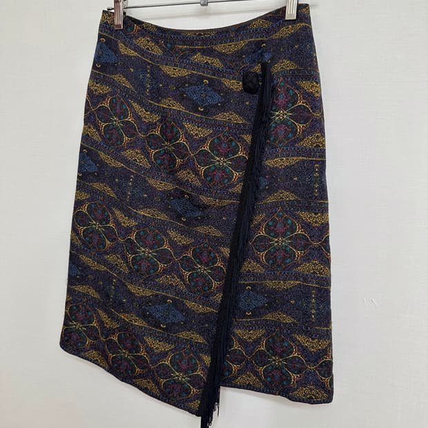 oriental tassle skirt