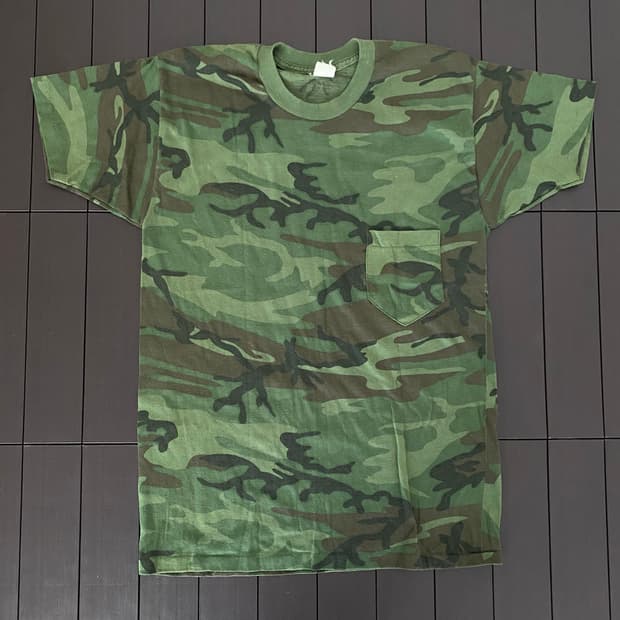 (M) 80s 빈티지 우드랜드 카모 티셔츠