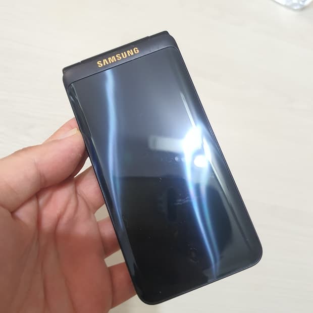 삼성 갤럭시폴더2 sm-g160n 32기가