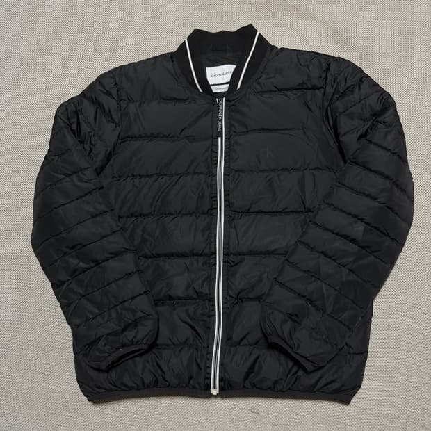 캘빈 클라인 진스 경량패딩 자켓