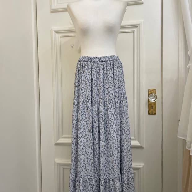 sky blue flower shirring long skirt
