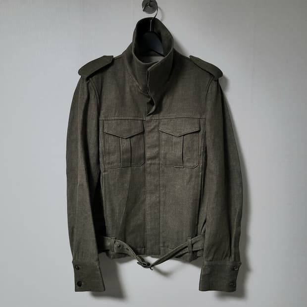 Attachment 배틀드레스 하이넥 자켓