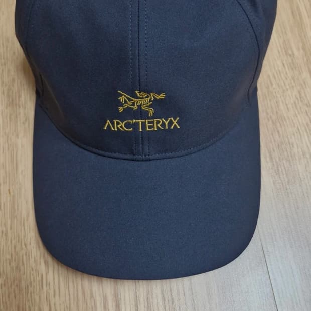 아크테릭스  캡모자 L/XL 블랙(새상품)