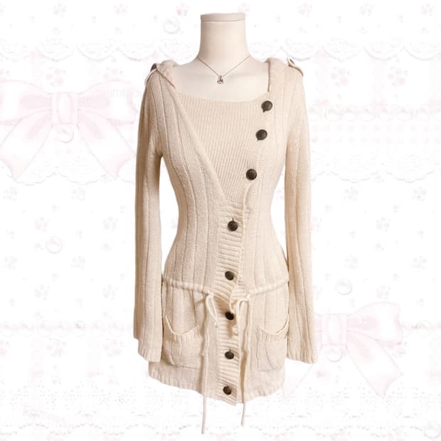 코르카롤리 오네갸루 후드 단추 언발 포인트 딱붙 대장 아이보리 원피스 