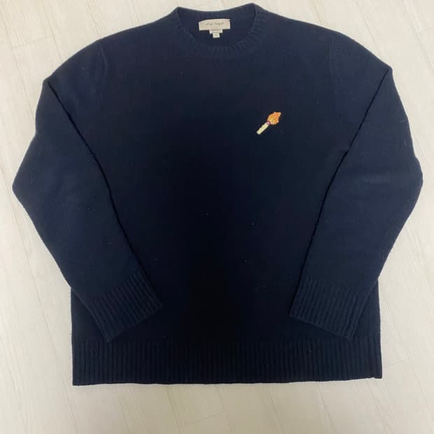 닉푸케 울캐시미어 니트 뤡코즈 블라인드파일즈