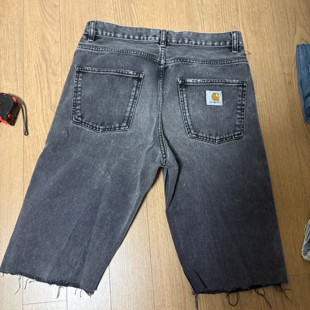 칼하트윕 컷오프 진 쇼츠