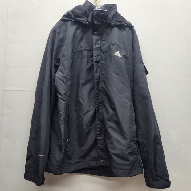 아디다스 로고 사이드 포켓 스트링 후드바람막이100(L)