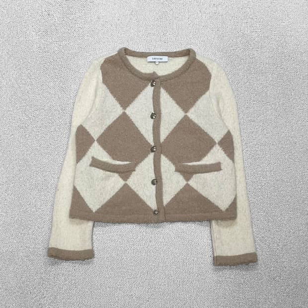 루에브르 아가일 니트 가디건