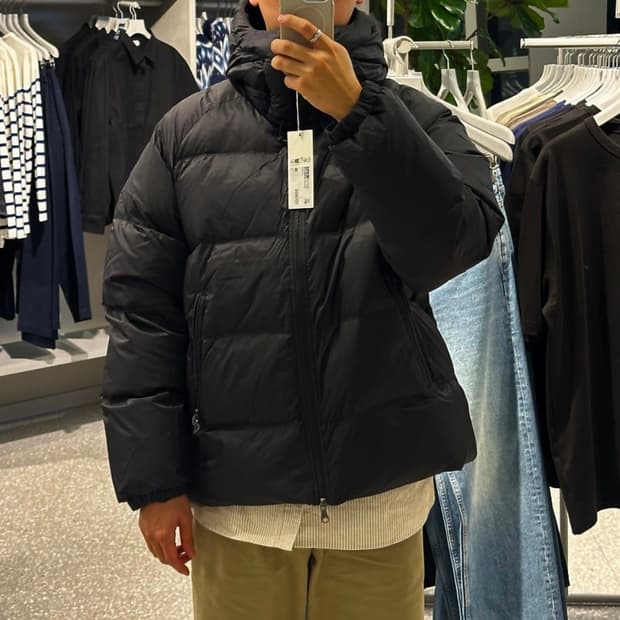 정가 40만) ARKET 아르켓 스포티 다운푸퍼패딩 블랙
