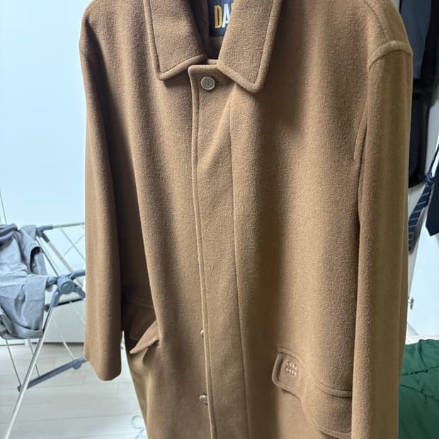 닥스 브라운 코트