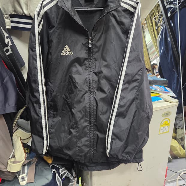 아디다스   삼선 바람막이