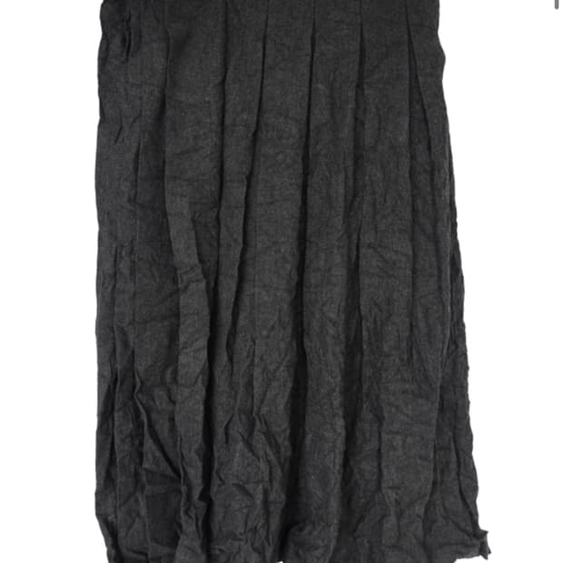 에옹쓰 Paper Wool Offbeat Pleats Skirt 