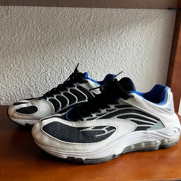 나이키 에어맥스 튠드 275