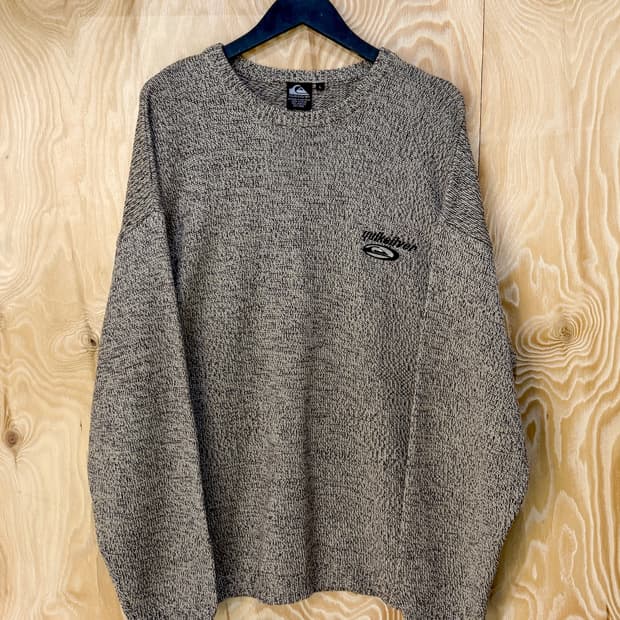 퀵실버 90‘s 아크릴 스웨터