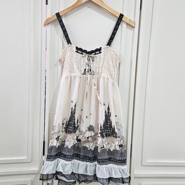 (axes femme / 엑시즈팜)프릴레이스 원피스