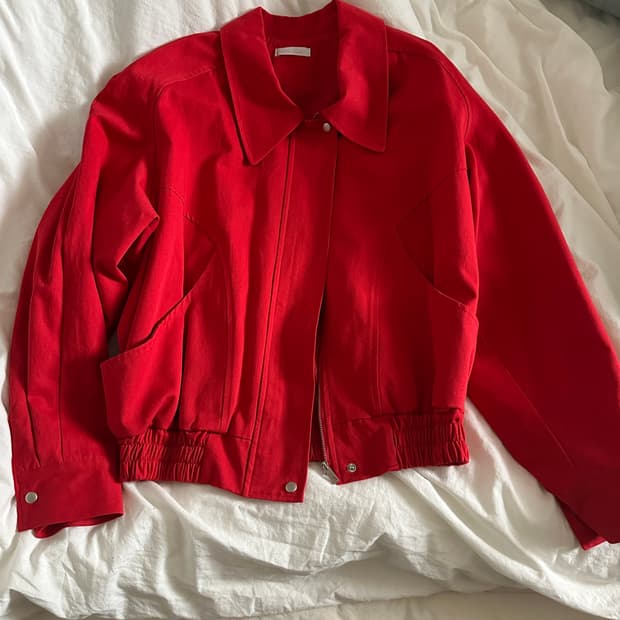 레드 봄버 자켓 