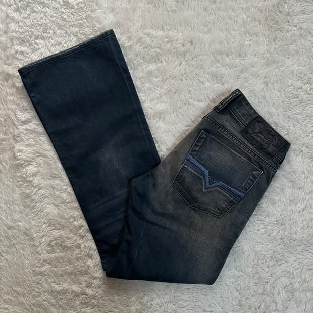 Diesel Zathan 워싱 부츠컷 데님 W29