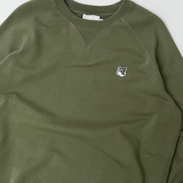 Maison Kitsune 메종키츠네 폭스 헤드 와펜 스웻셔츠 