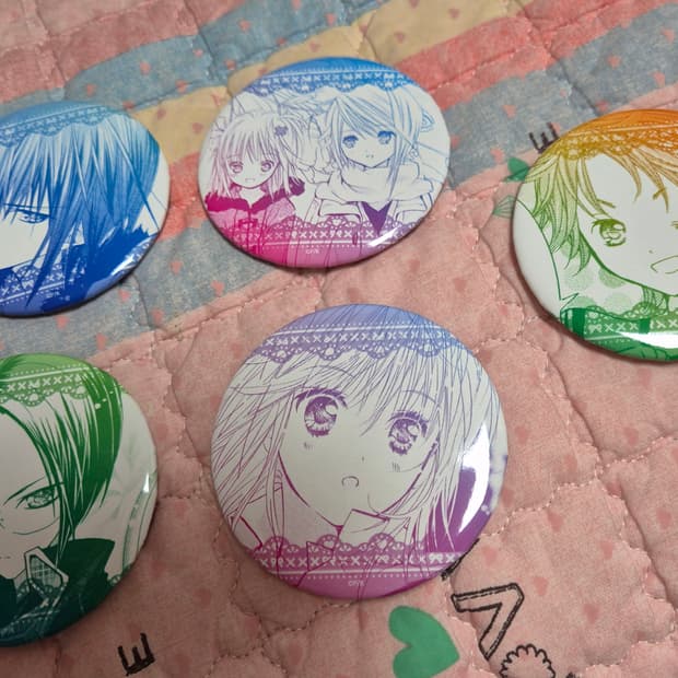 캐릭캐릭체인지 뱃지 및 이름표