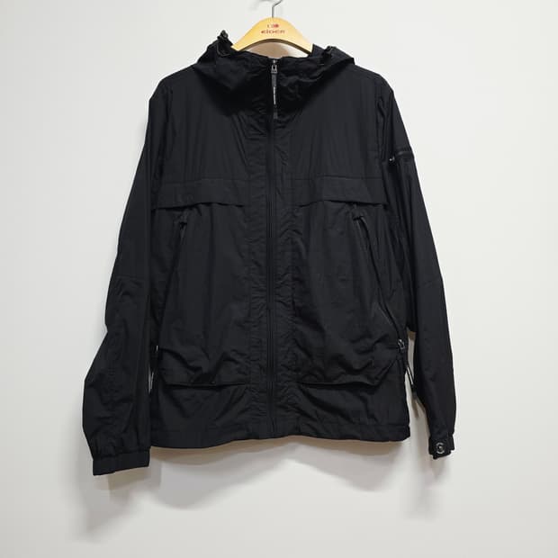 내쇼널지오그래픽 블랙 바람막이 95