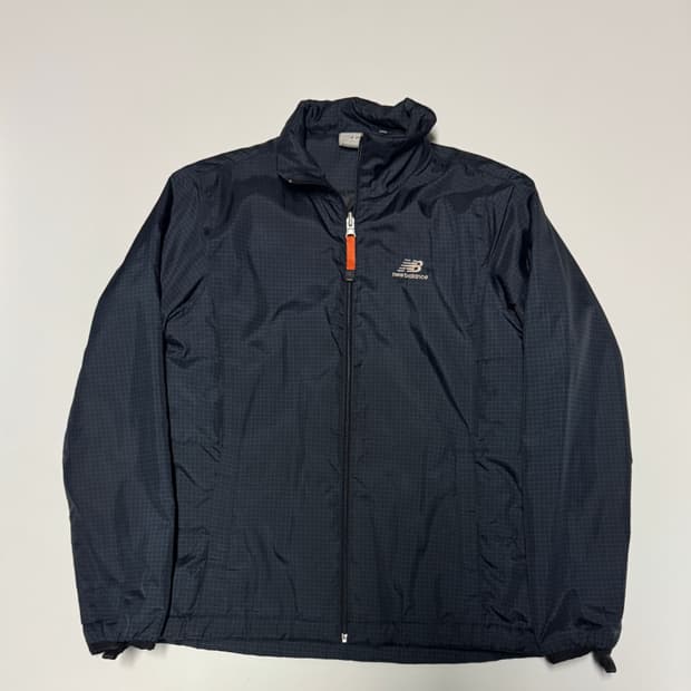 여성 뉴발란스 올드스쿨 체크 바람막이 점퍼 S ~ M