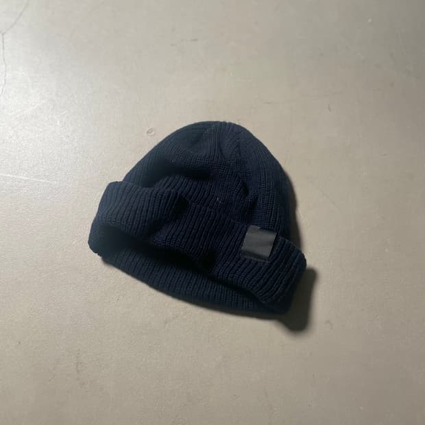 스튜디오스   Knit Beanie