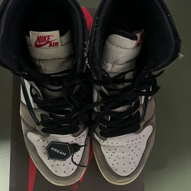 조던1 트레비스 스캇 하이 OG